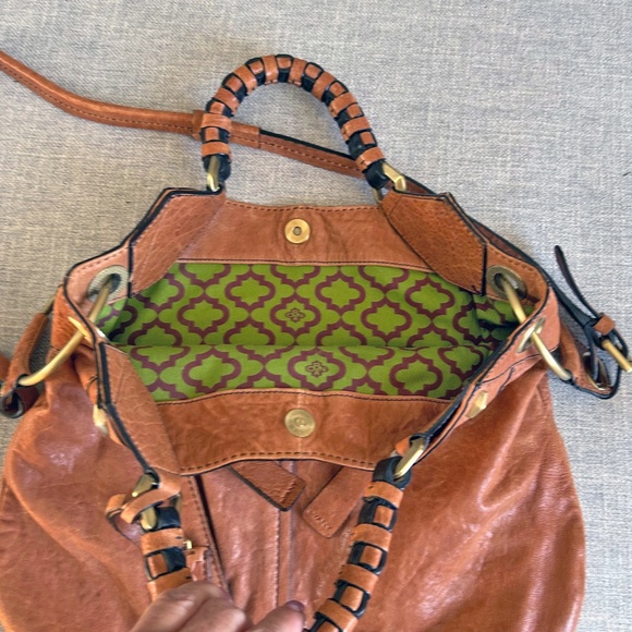 OrYANI Gwen 100% Leather Crossbody / Shoulder bag with handles. - Picture 9 of 14